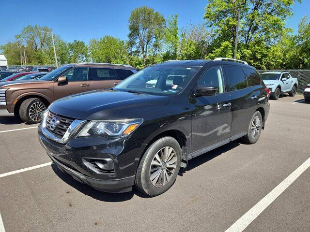 2020 Nissan Pathfinder S
