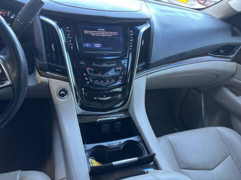 2020 Cadillac Escalade Luxury