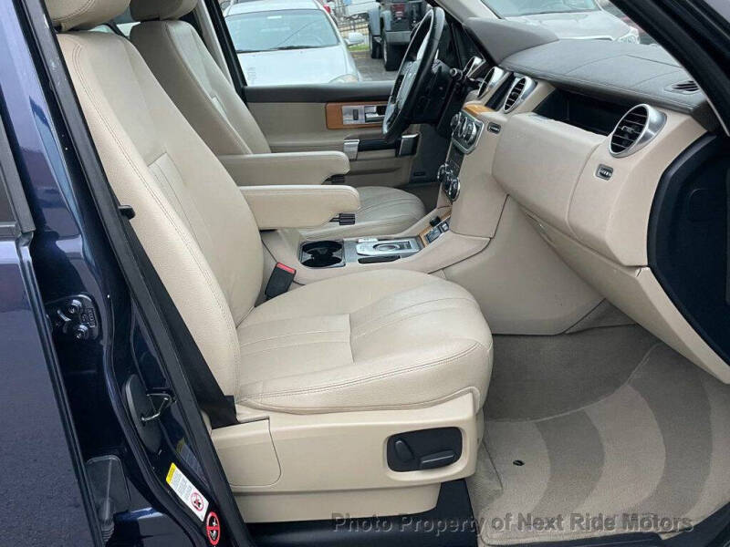 2015 Land Rover LR4 HSE