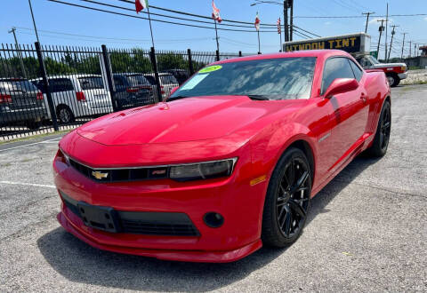 2015 Chevrolet Camaro for sale at Fernando's Auto Sales LLC. in Dallas TX