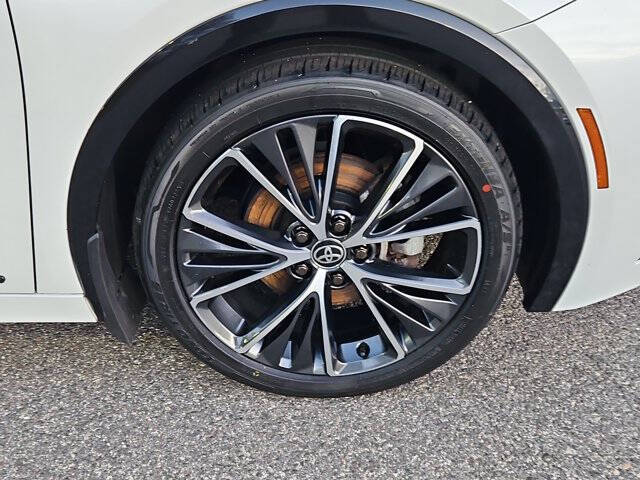 2024 Toyota Prius XLE