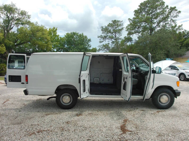 2003 Ford E-Series E-250