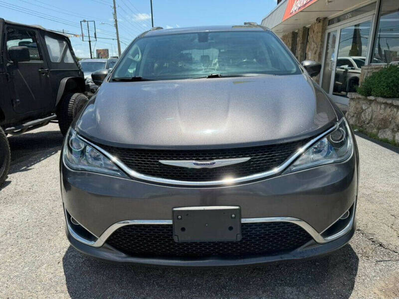 2019 Chrysler Pacifica Touring L 35th Anniversary