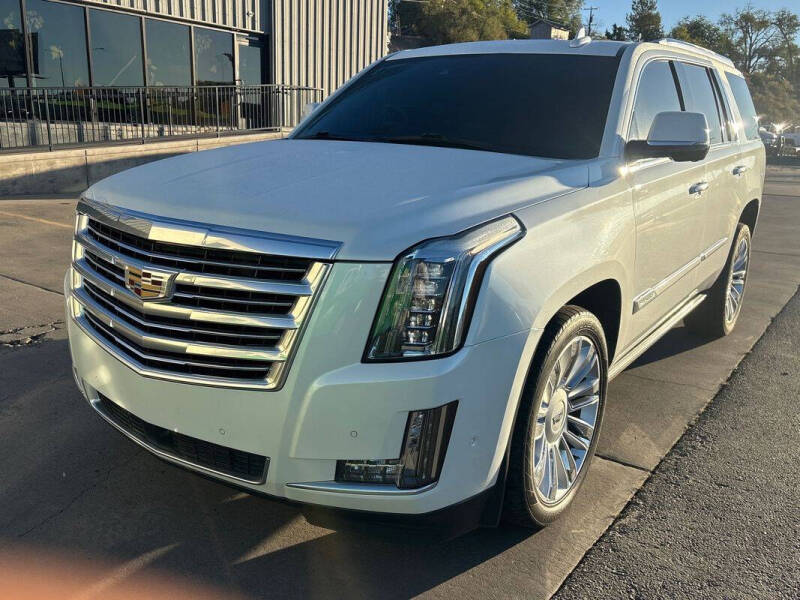 2019 Cadillac Escalade Platinum