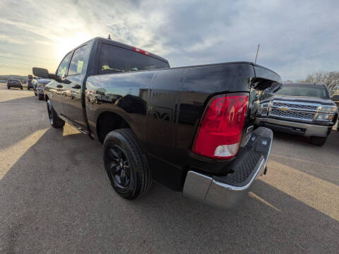 2019 RAM 1500 Classic SLT