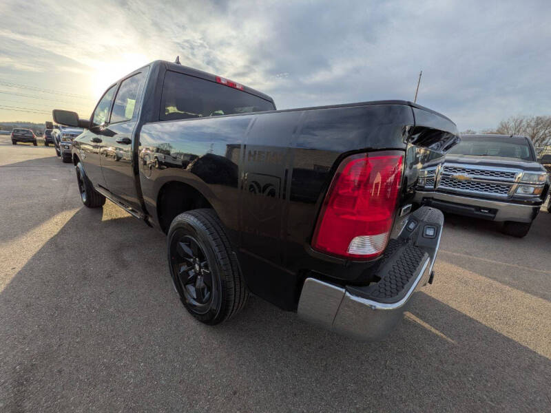 2019 RAM 1500 Classic SLT