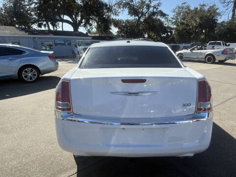 2014 Chrysler 300