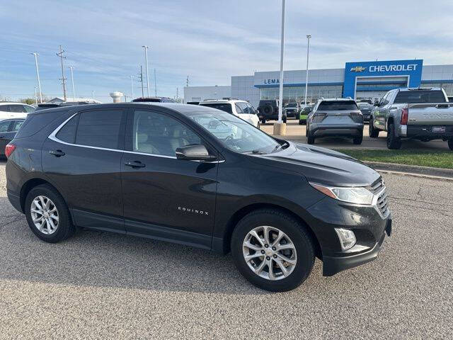 Used 2019 Chevrolet Equinox LT with VIN 2GNAXKEV6K6202200 for sale in Bloomington, IL