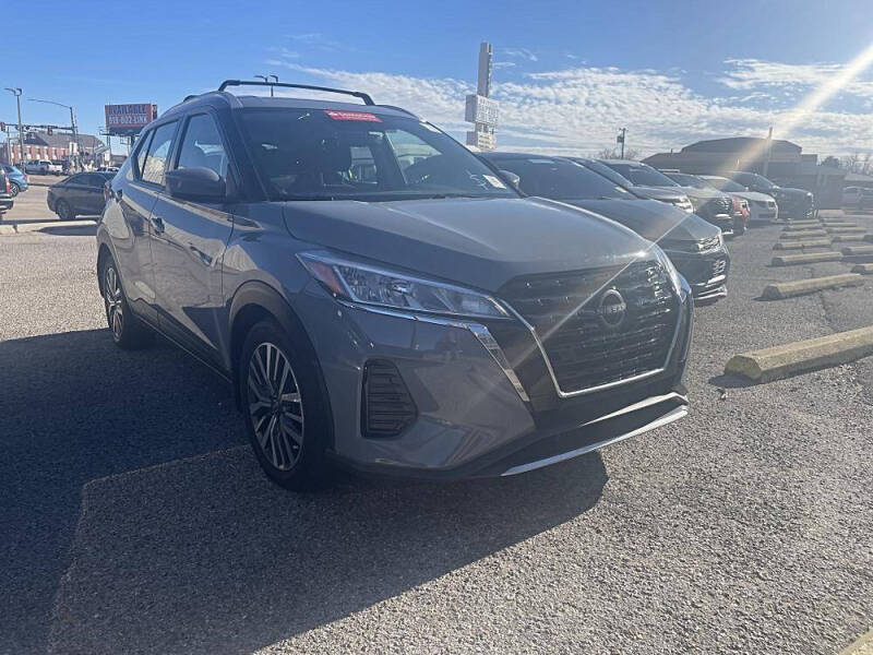 2022 Nissan Kicks SV