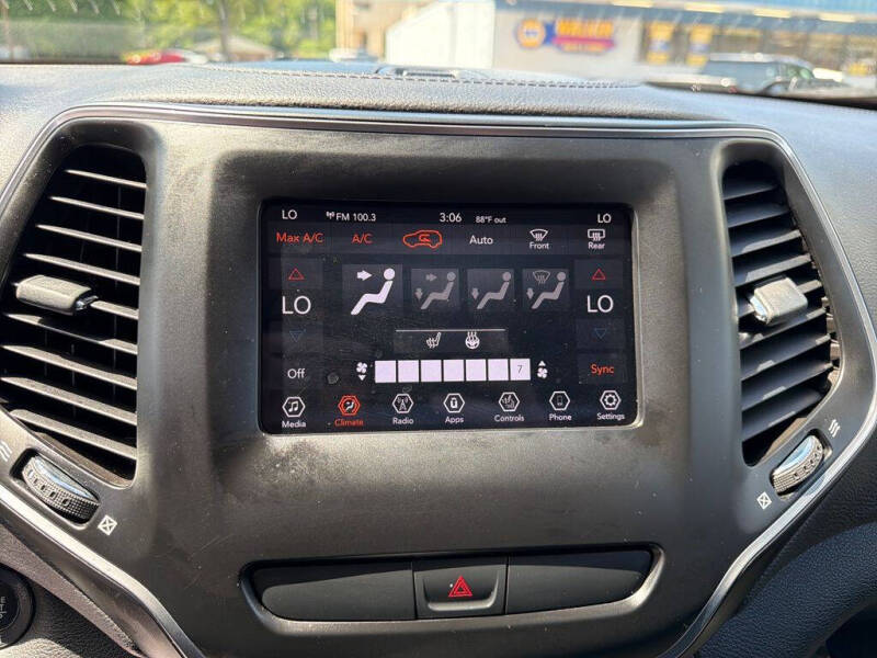 2019 Jeep Cherokee Latitude Plus
