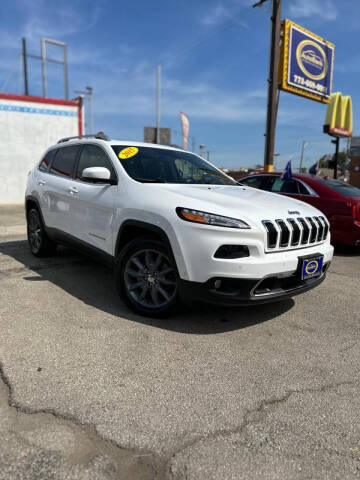 2015 Jeep Cherokee for sale at AutoBank in Chicago IL