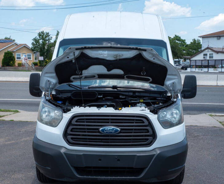 2017 Ford Transit