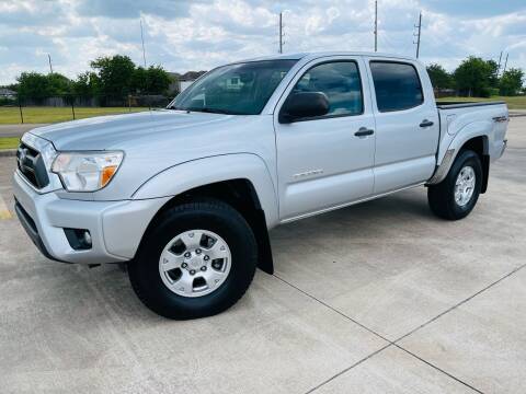 2012 Toyota Tacoma for sale at AUTO DIRECT Bellaire in Houston TX