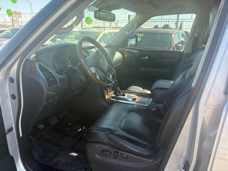 2019 Infiniti QX80 Luxe