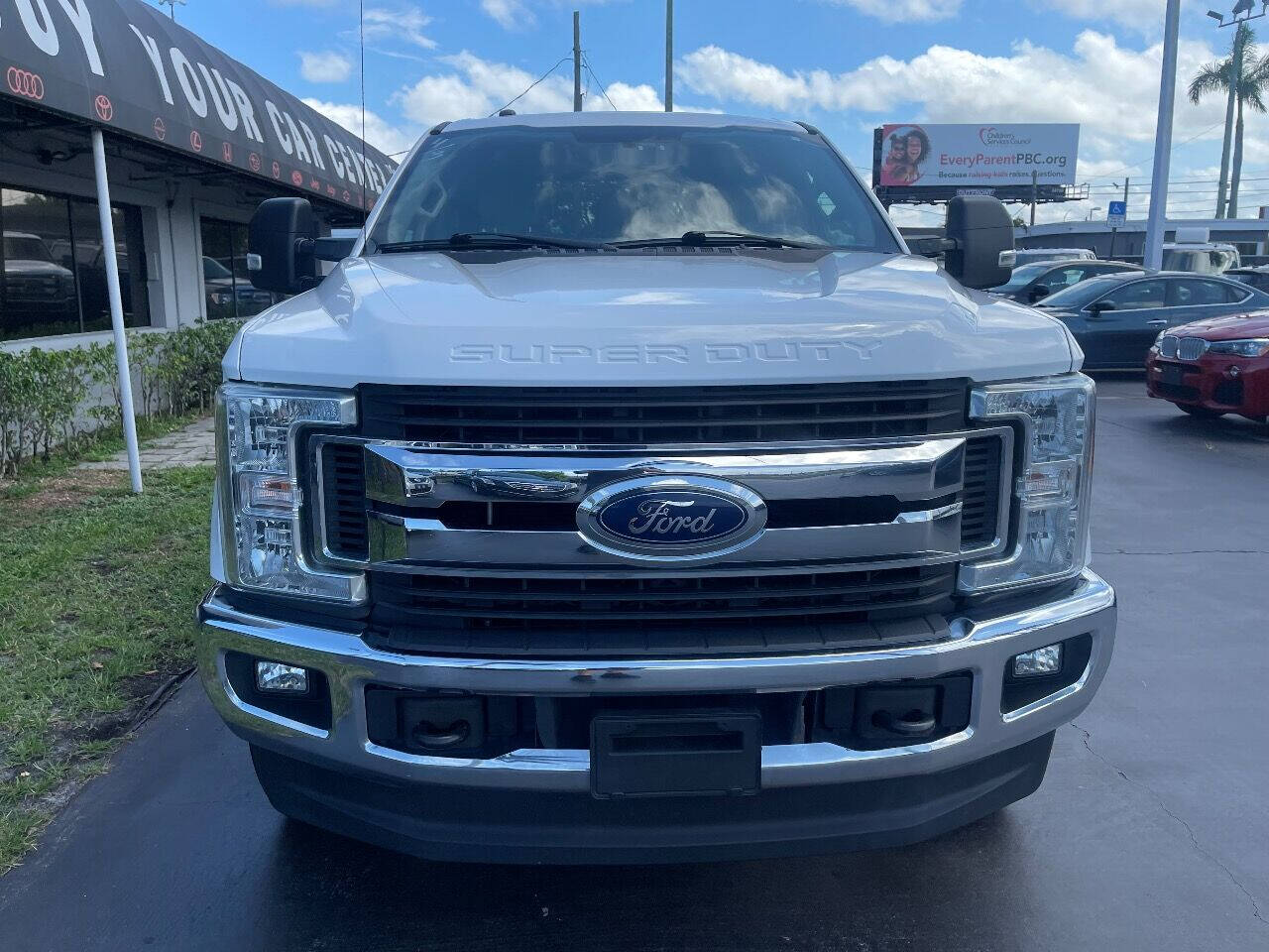 2017 Ford F-250 Super Duty  - $21,900