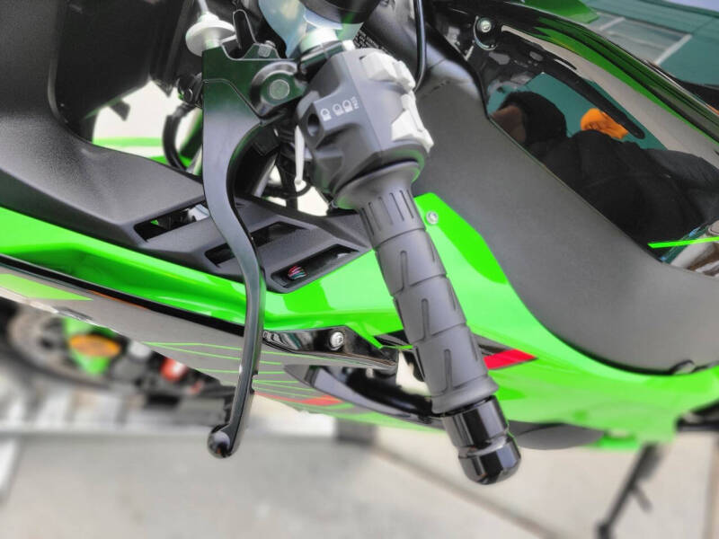 2024 Kawasaki Ninja Zx-10R KRT ABS Edition