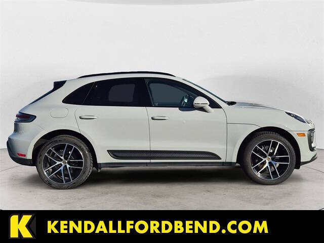 2023 Porsche Macan