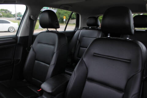 2021 Volkswagen Golf TSI