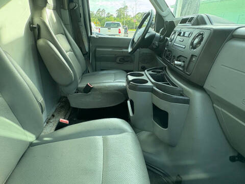 2016 Ford E-Series E-350 SD