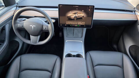 2024 Tesla Model Y Long Range