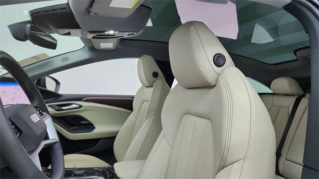 2025 Audi A6 Sportback e-tron quattro Prestige