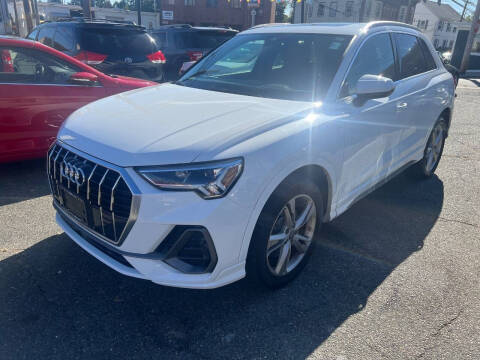 2019 Audi Q3 quattro S line Prem Plus 45 TFSI