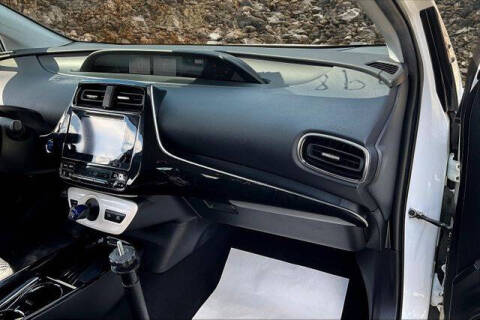 2018 Toyota Prius Three