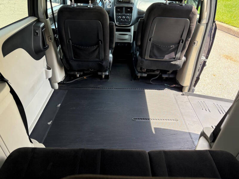 2014 Dodge Grand Caravan SXT 30th Anniversary