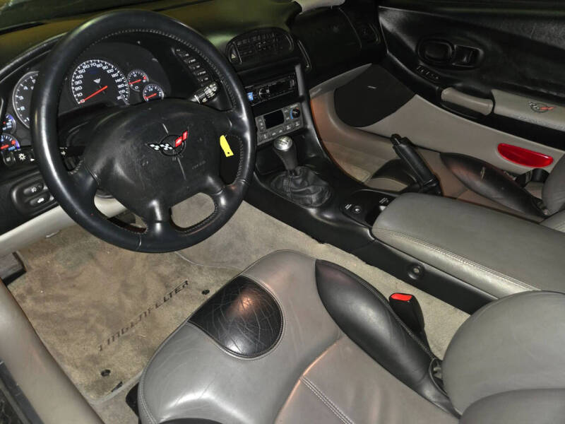 2004 Chevrolet Corvette