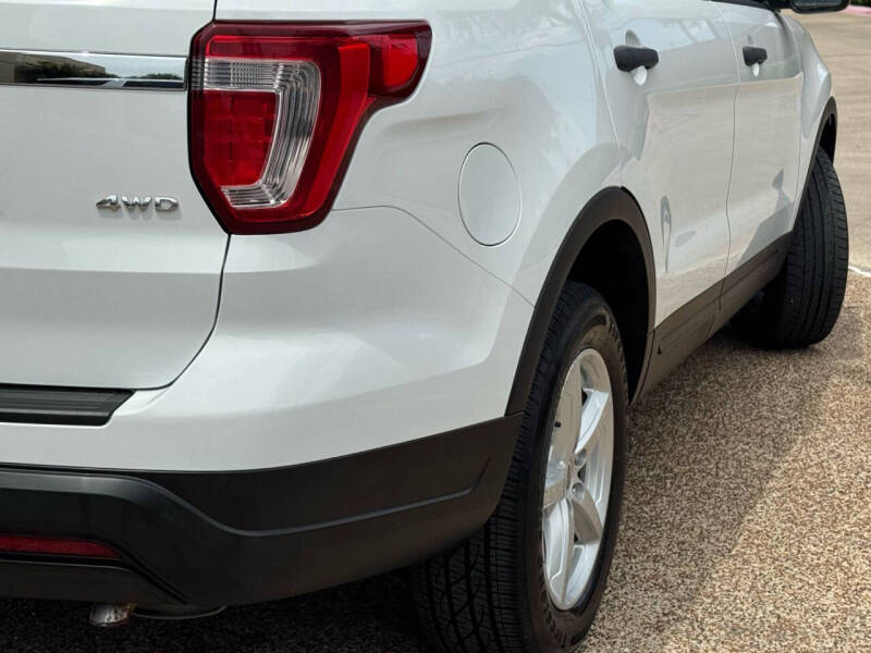 2018 Ford Explorer