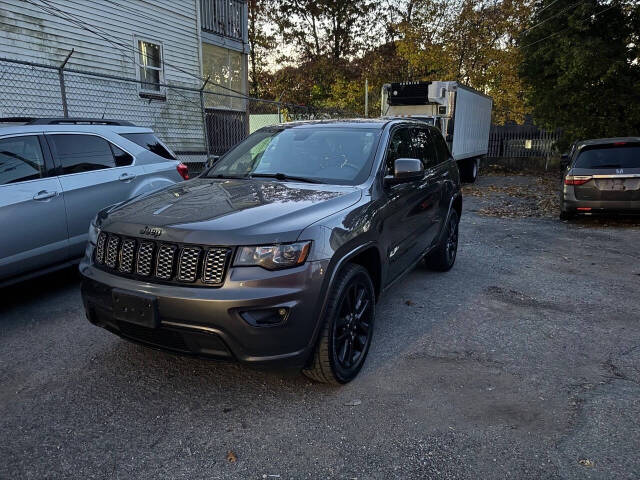 2017 Jeep Grand Cherokee for sale at Stateside Auto Sales And Repair in Roslindale, MA