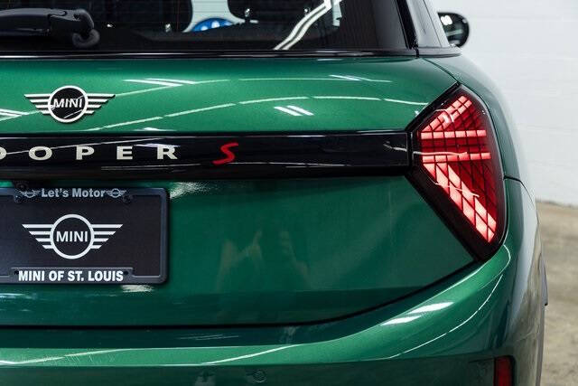 2025 MINI Hardtop 4 Door Cooper S Signature Trim