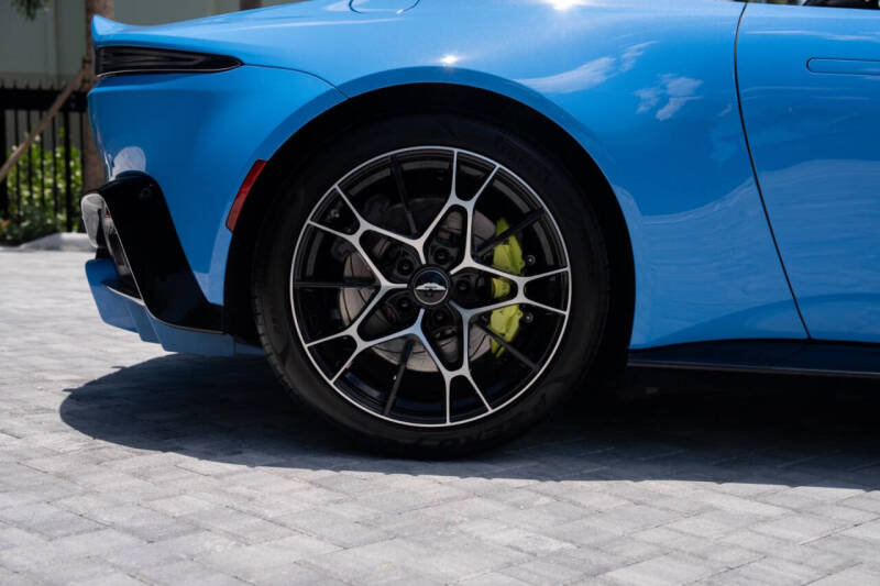 2021 Aston Martin Vantage
