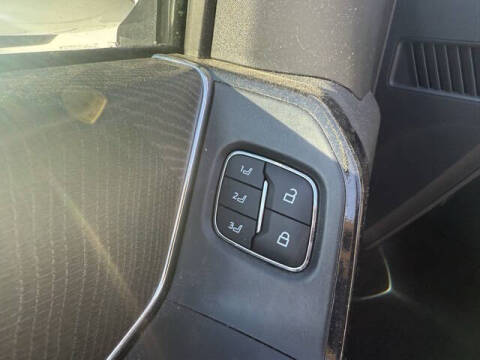 2022 Ford F-150 Lightning Platinum