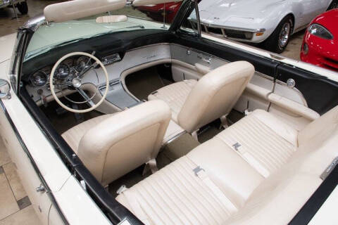 1962 Ford Thunderbird