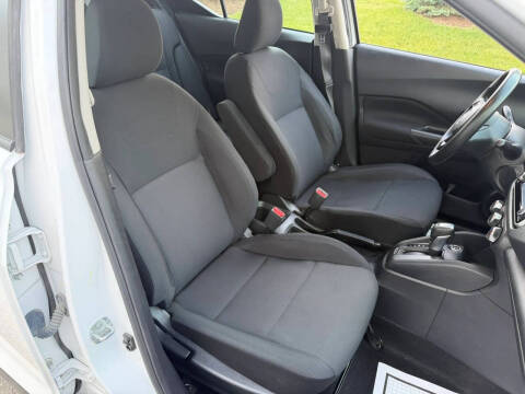 2023 Nissan Kicks S