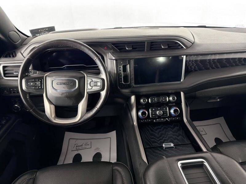 2022 GMC Yukon Denali