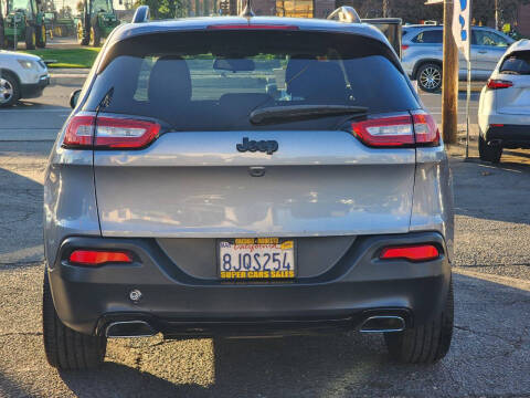 2018 Jeep Cherokee Latitude