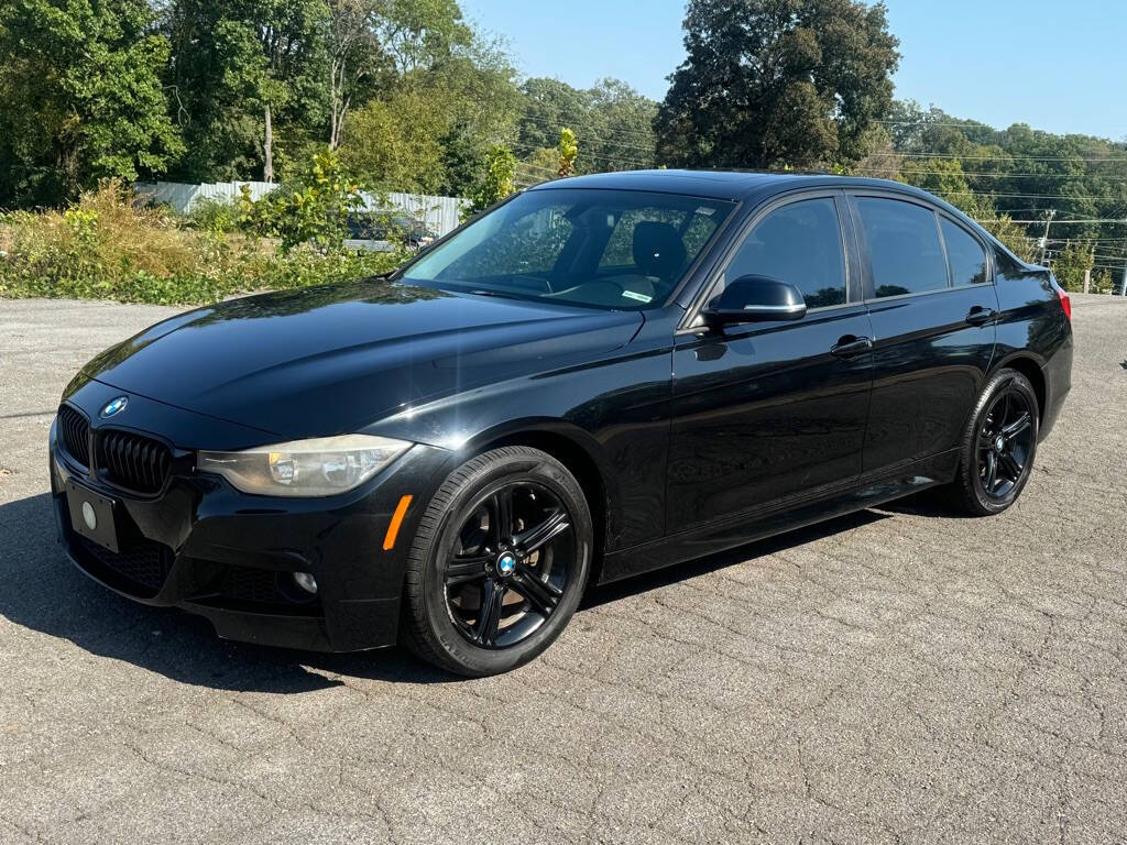 2013 BMW 3 Series for sale at Car ConneXion Inc in Knoxville, TN