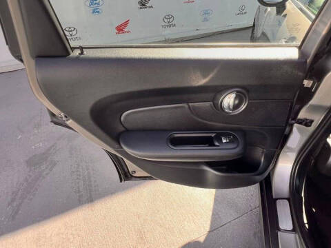 2017 MINI Clubman Cooper