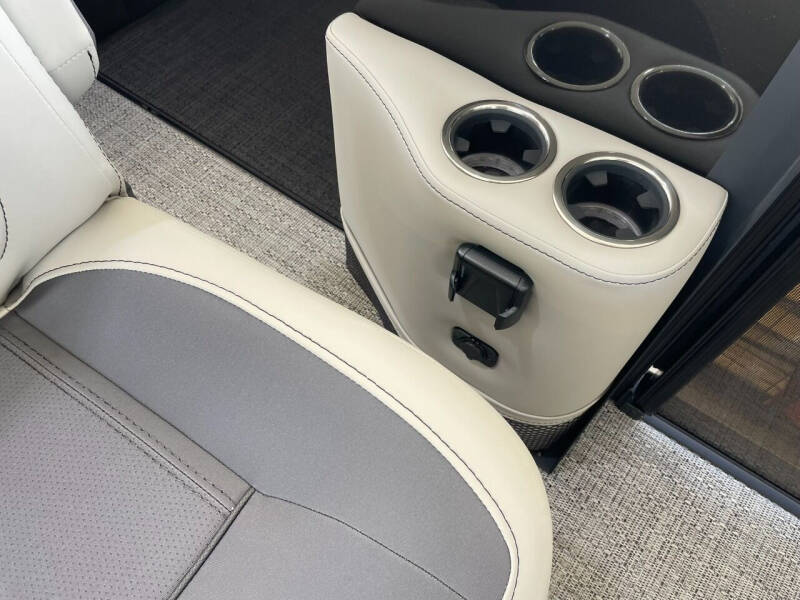 2024 Barletta Cabrio 22UC