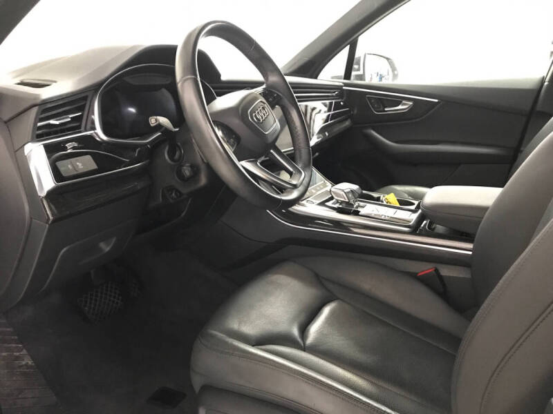 2022 Audi Q7 quattro Premium Plus 45 TFSI