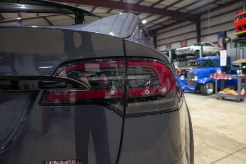 2022 Tesla Model X Plaid