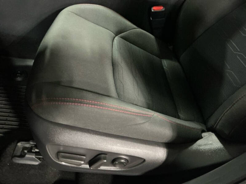 2024 Toyota RAV4 Prime SE