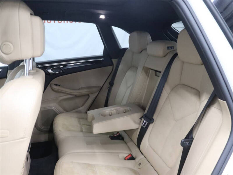 2019 Porsche Macan