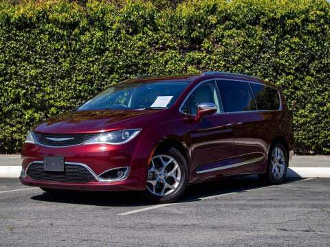2017 Chrysler Pacifica for sale at Southern Auto Finance in Bellflower CA