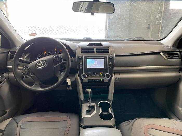 2013 Toyota Camry LE