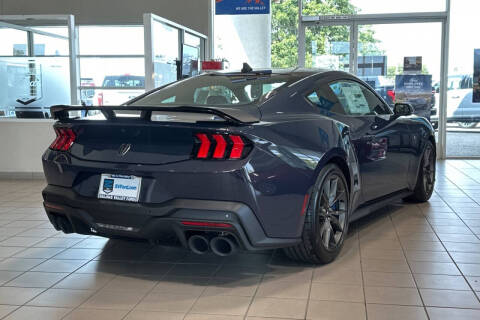 2025 Ford Mustang Dark Horse