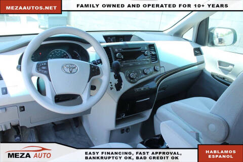2012 Toyota Sienna