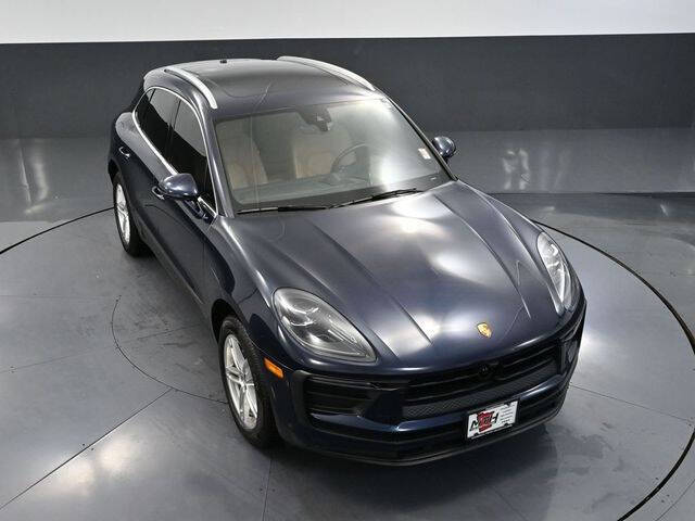 2022 Porsche Macan